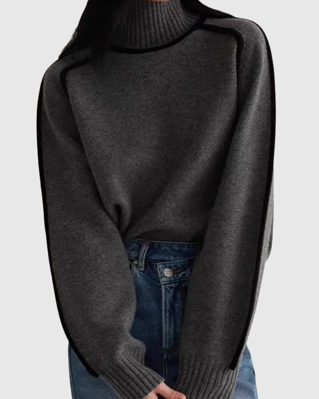 Women’s Warm Oversized Turtleneck Jumper – Contrast Trim