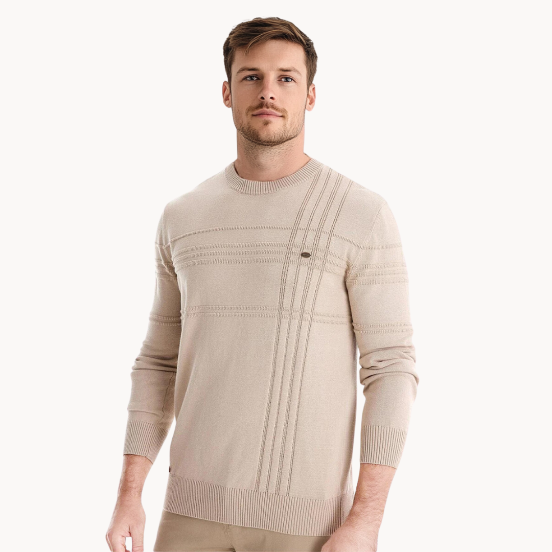 Men's Textured Knit Jumper – High Collar & Slim Fit