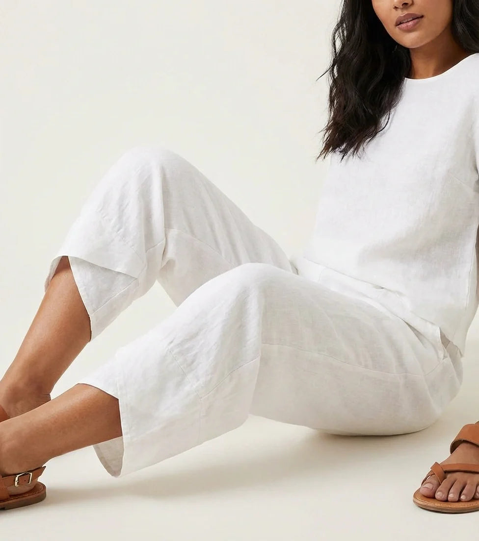 Women's Relaxed Wide-Leg Trousers - Elasticated Waist