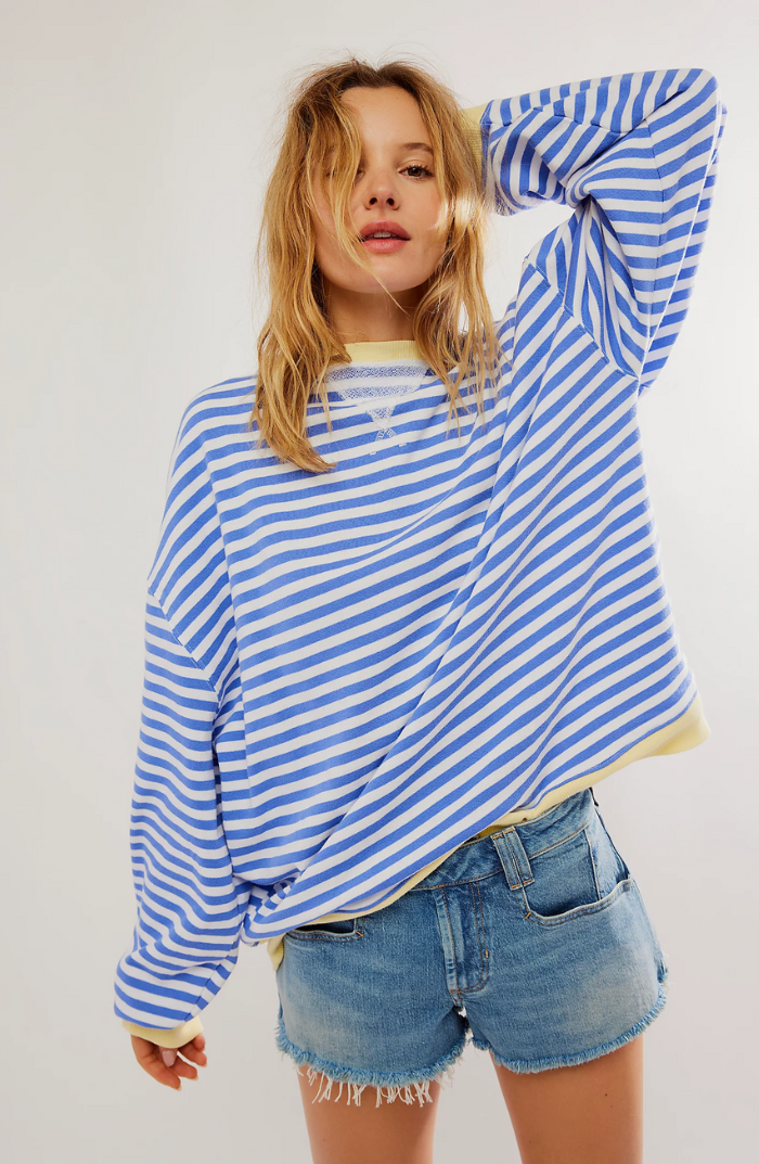 Women's Oversized Striped Sweatshirt – Contrast Trim Relaxed Fit