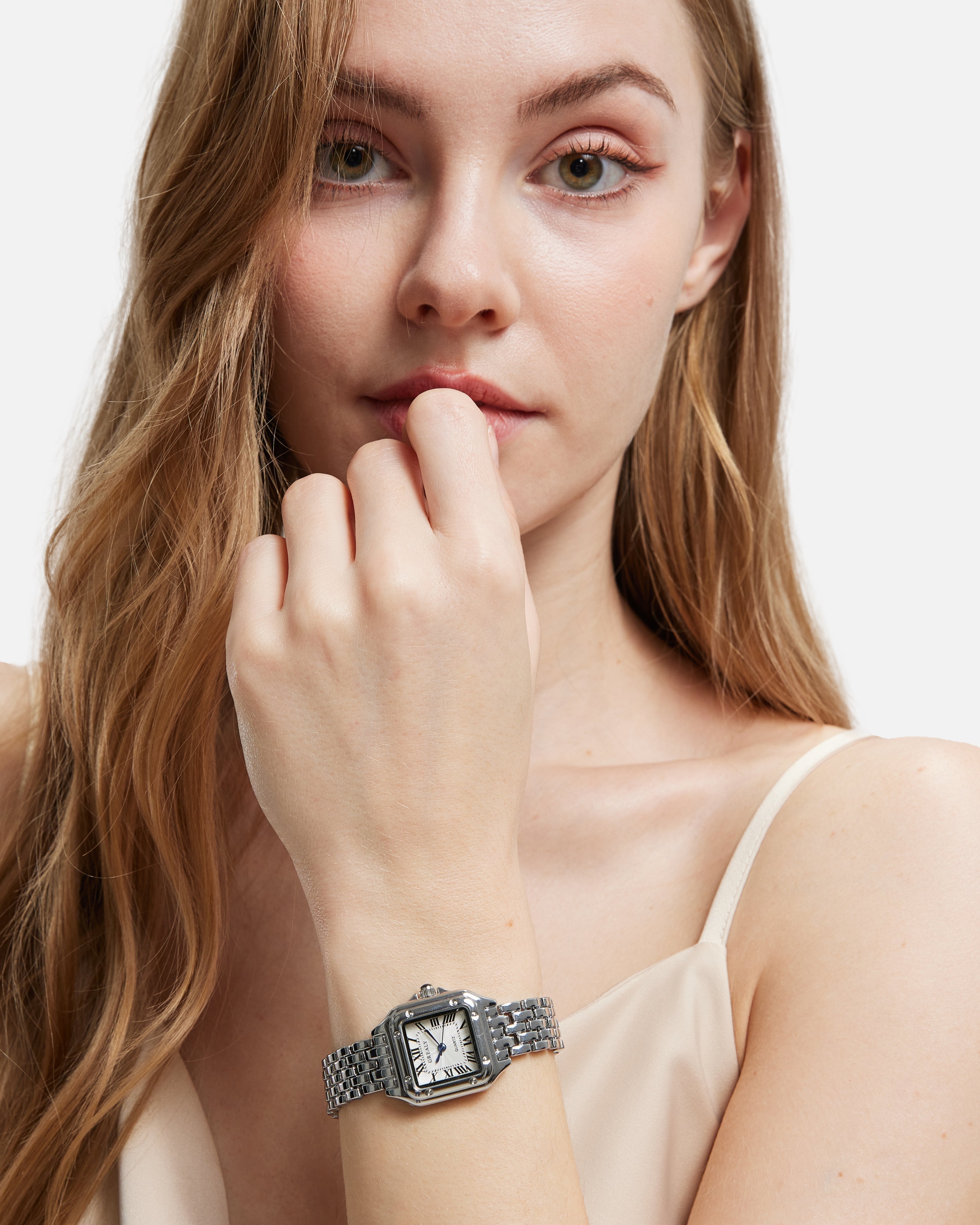 Women's Classic Quartz Watch, Vintage-Inspired Design