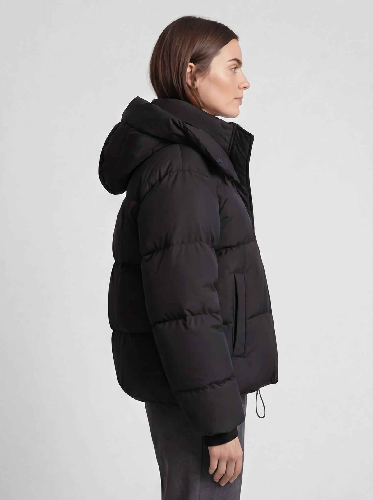 Women's Cropped Puffer Jacket – Funnel Neck &amp; Drawstring Hem
