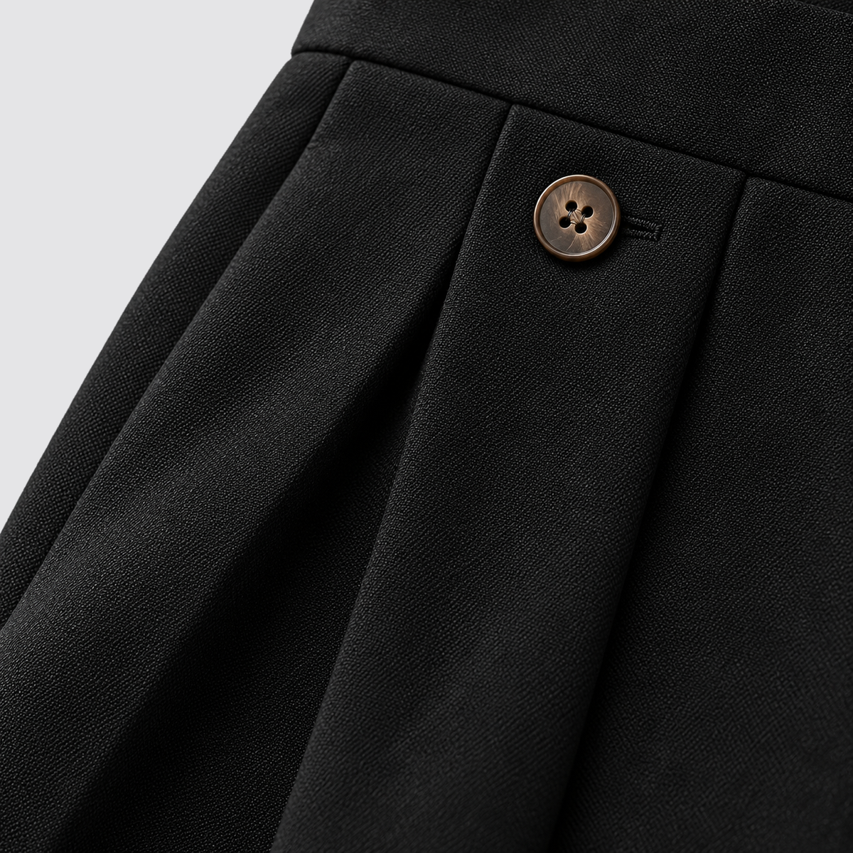 Men's Wide-Leg Pleated Trousers with front pleats – Relaxed Tailored Fit