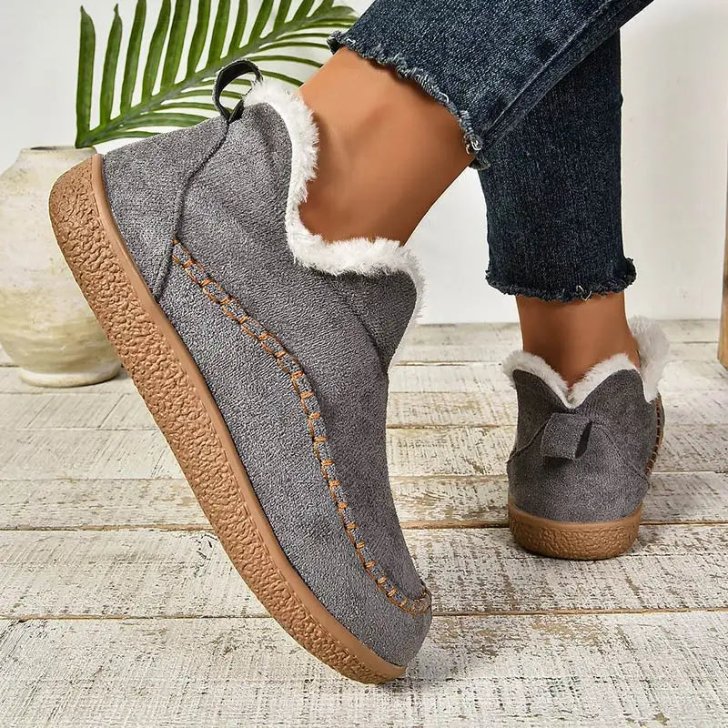 Women's Faux Fur Lined Slip-On Shoes – Warm Indoor Slippers